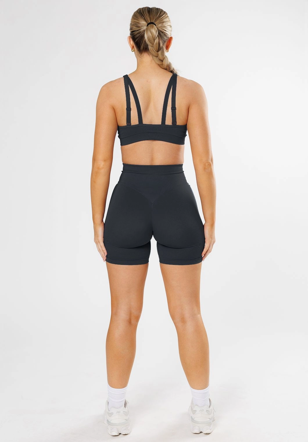 CurveFlex? Hourglass Sculptseam? Plus Seamless Shorts 6?? Black Beach Comfort Reinforced Gusset
