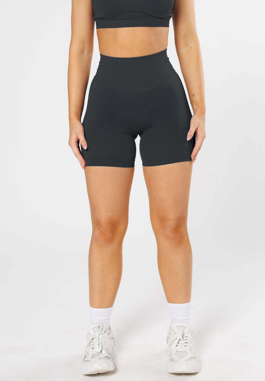 EcoFriendlyMaterials CurveFlex? Hourglass Sculptseam? Plus Seamless Shorts 6?? Black