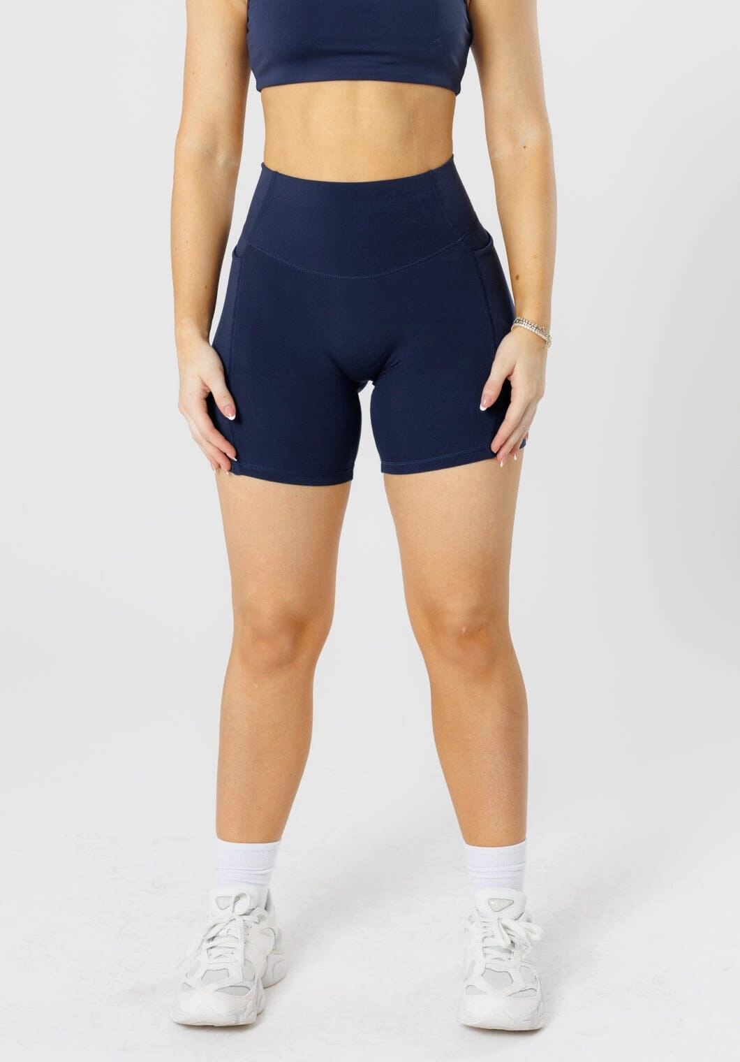 Active Days Reluna Empower Sculptseam?  Plus Pocket Short 6?? Ink