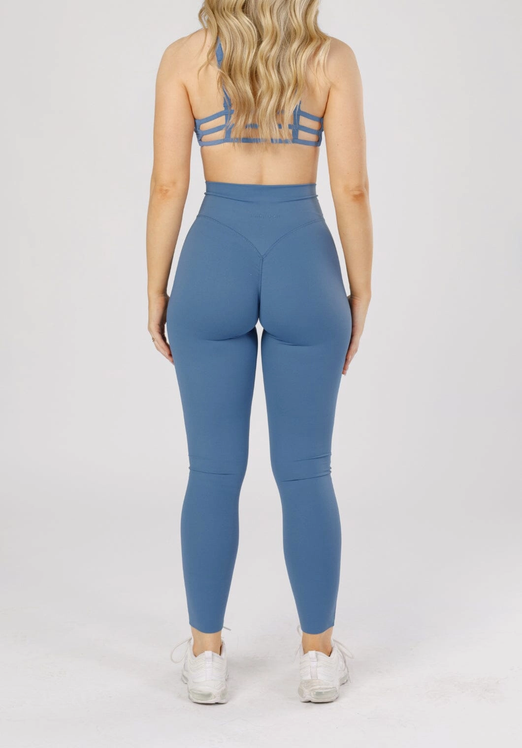 Wrinkle Resistant Summer Wear RecStretch? DesB High Flow Sculptseam? Plus Legging Aries