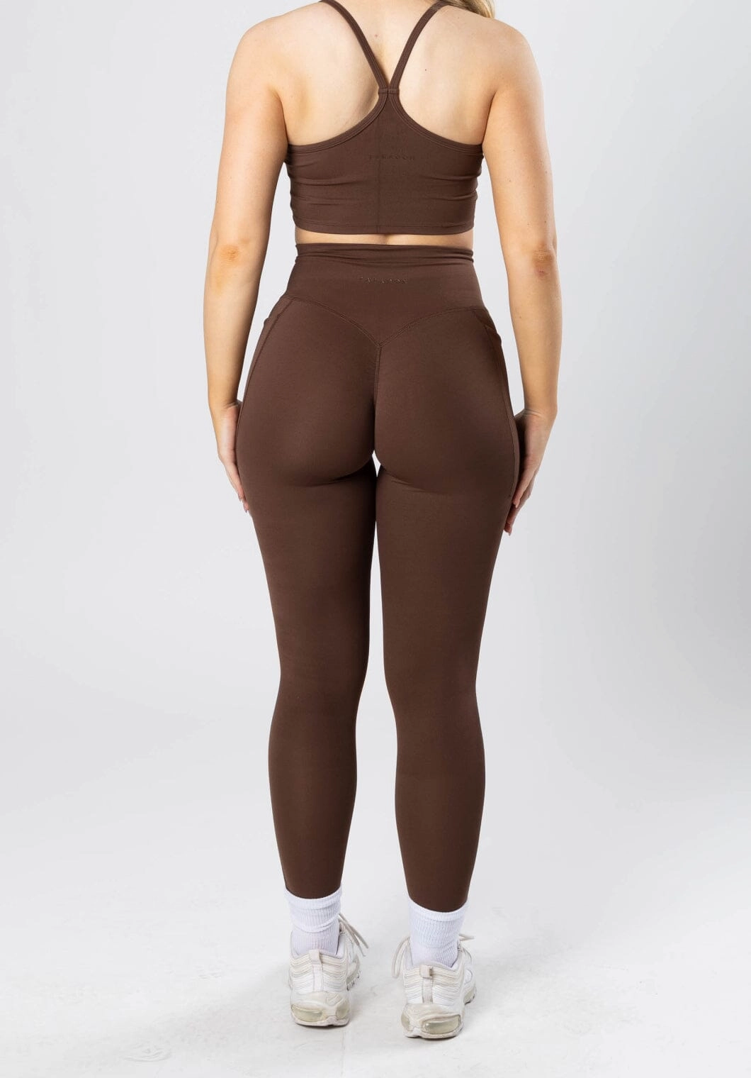 RecStretch? Empower Sculptseam? Plus Pocket Legging Coconut Perfect Layer Essential Fit