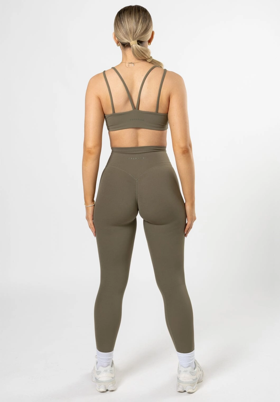 RecStretch? Original Sculptseam? Legging Everglades Rubberized Waistband Edge Dry Layer