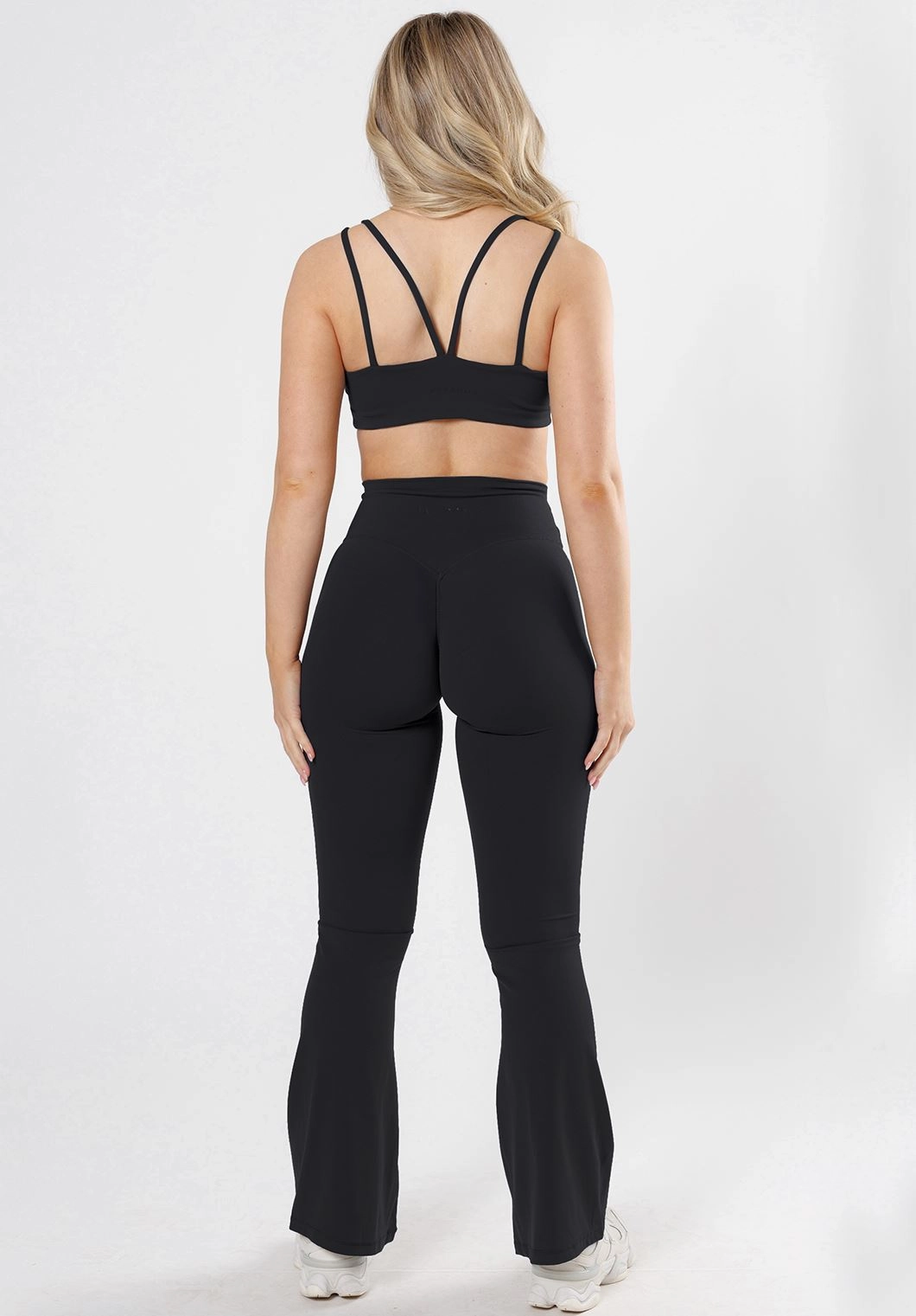 RecStretch? Original Sculptseam? Plus Essential Flare Legging 31" Black Simple Line Stretchable Fabric