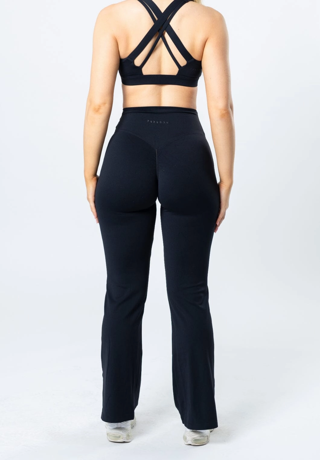 Modern Street Petite Size Ultra Light RecStretch? Original Sculptseam? Plus Flare Legging 31" Black