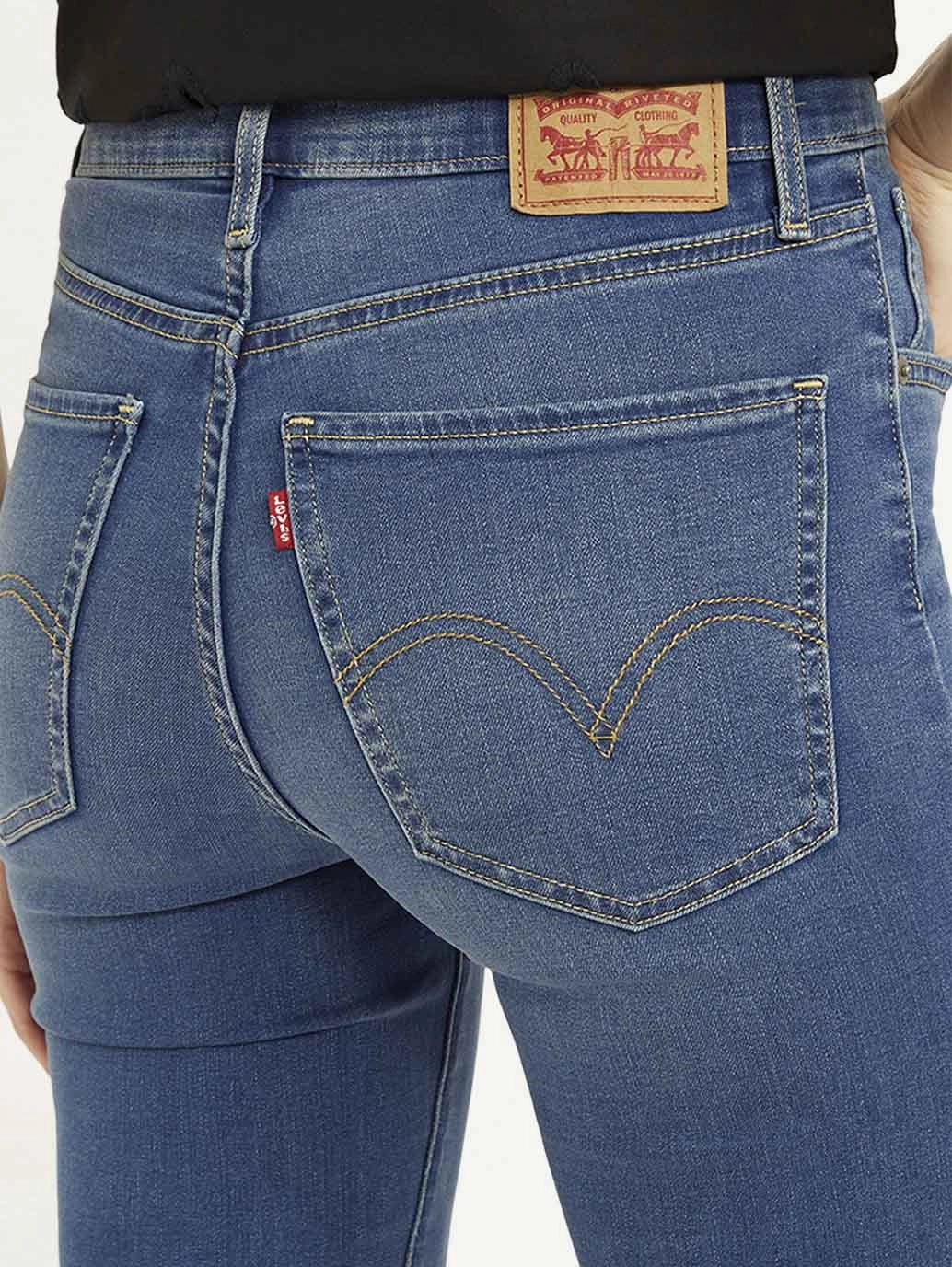 Elegant Formal Women's Blue Mile High Wide Leg Fit High Rise Jeans