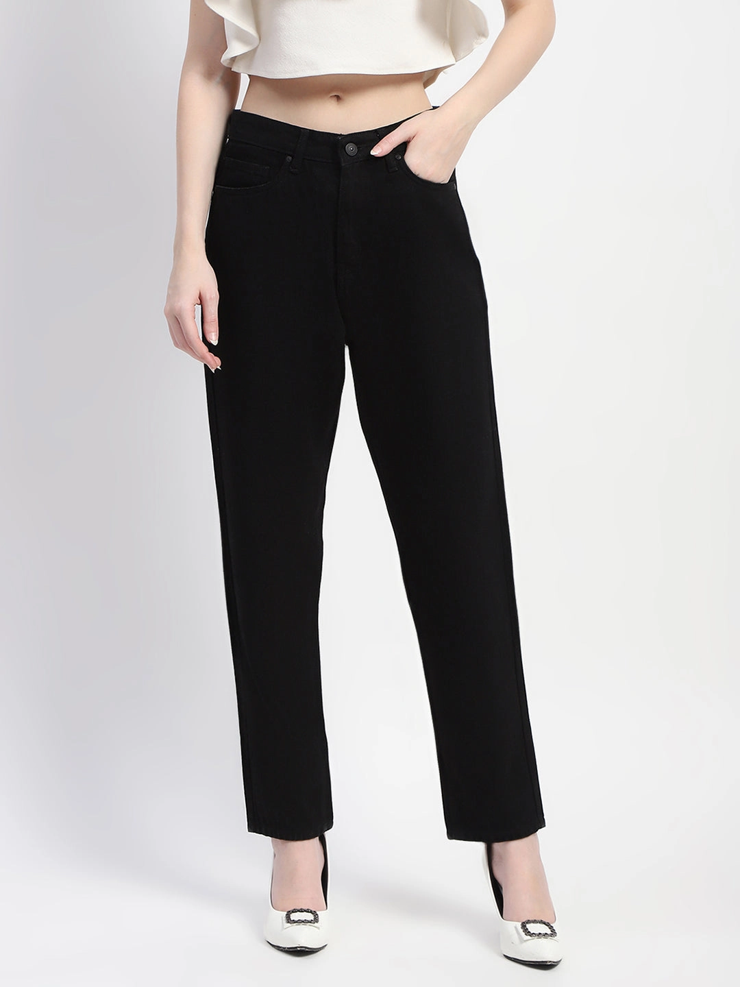 Madame Straight Fit Solid Black Denim Sleek Waist Relaxed Feel