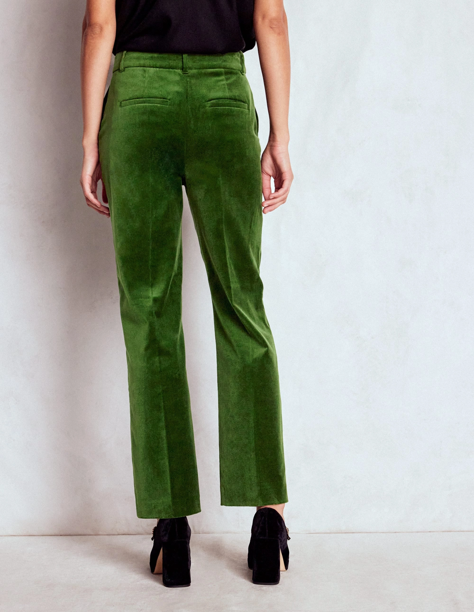 Wrinkle Free Fabric ReinforcedPockets Canonbury Velvet Trousers-Green Fir