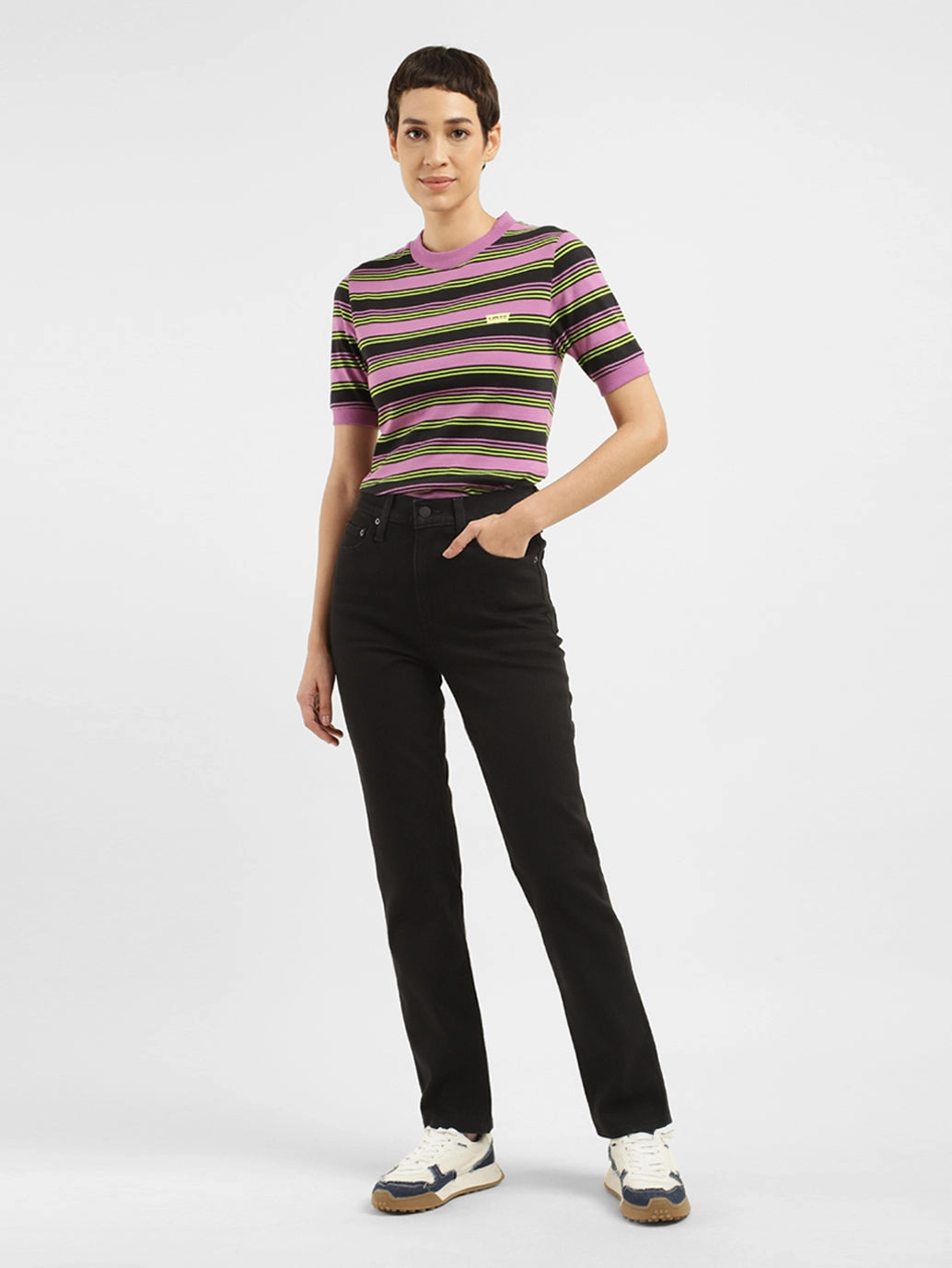 Tagless Design Textured Loose Luxury Women's 724 Black Straight Fit High Rise Jeans