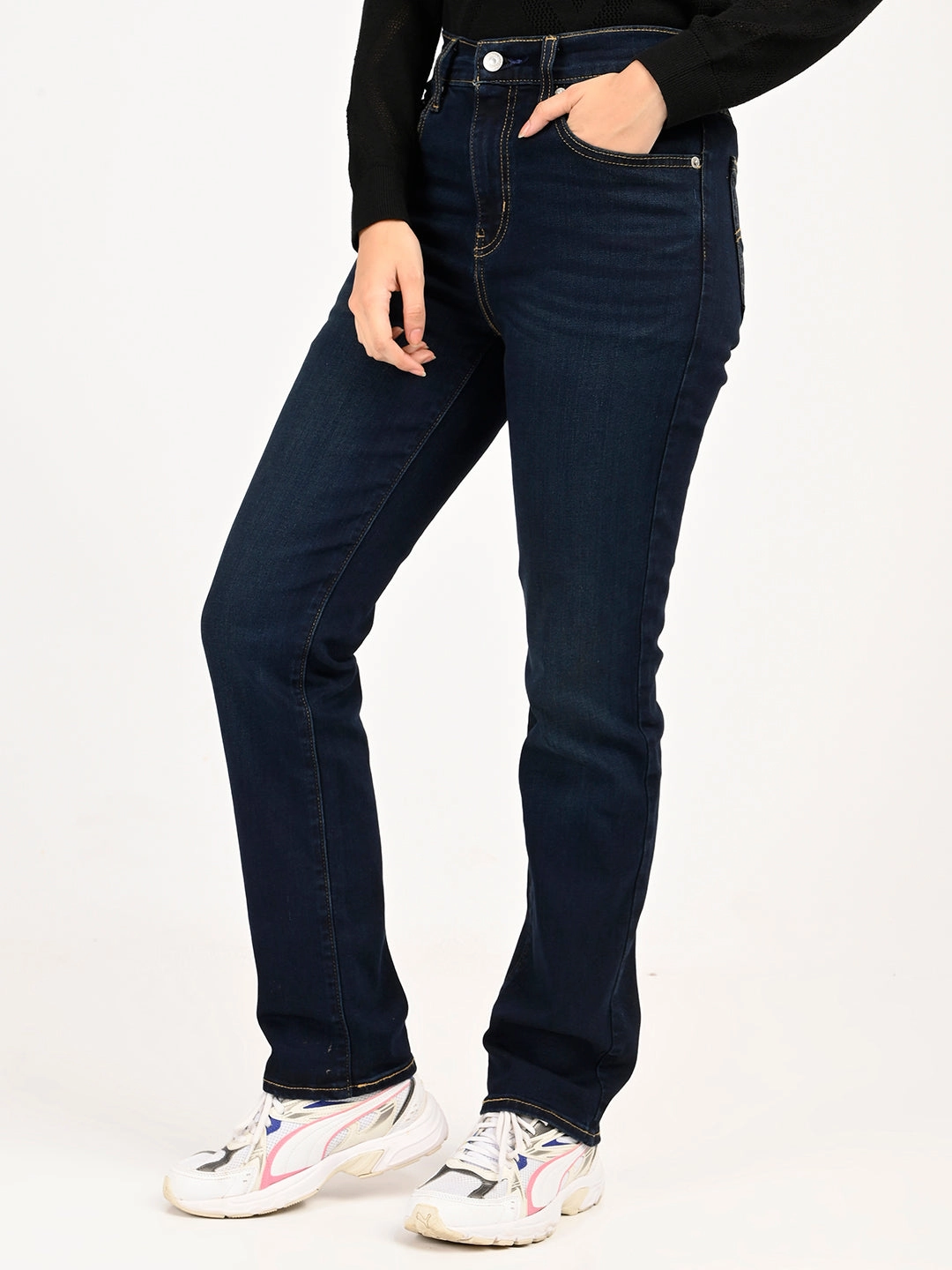Essential Comfort Date Night Sustainable Women's 724 Dark Blue Slim Straight Fit High Rise Jeans