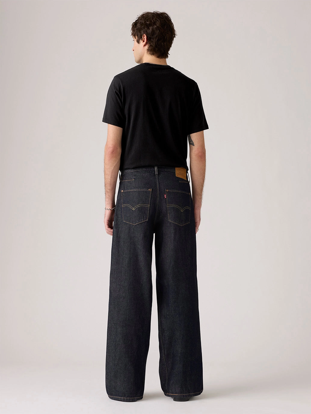 Men's Dark Indigo Twisted Baggy Fit Mid Rise Jeans Parent Style Trendy Breathable Casual Look