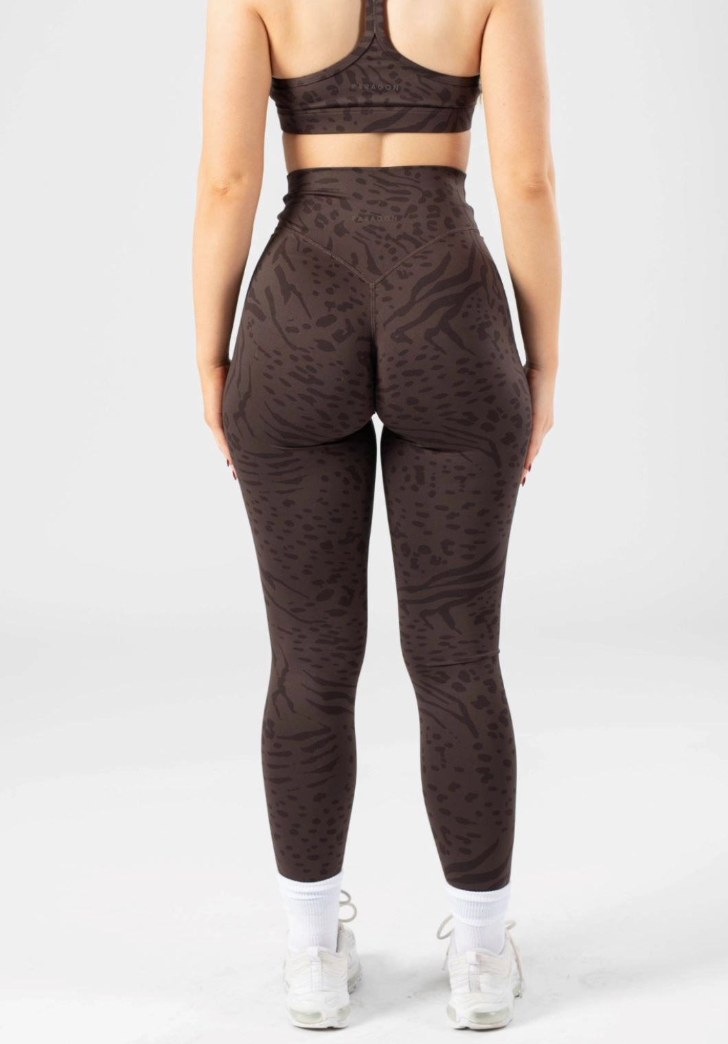 Light and Soft Comfy Active Wear Reluna Crossover Sculptseam? Legging Savana