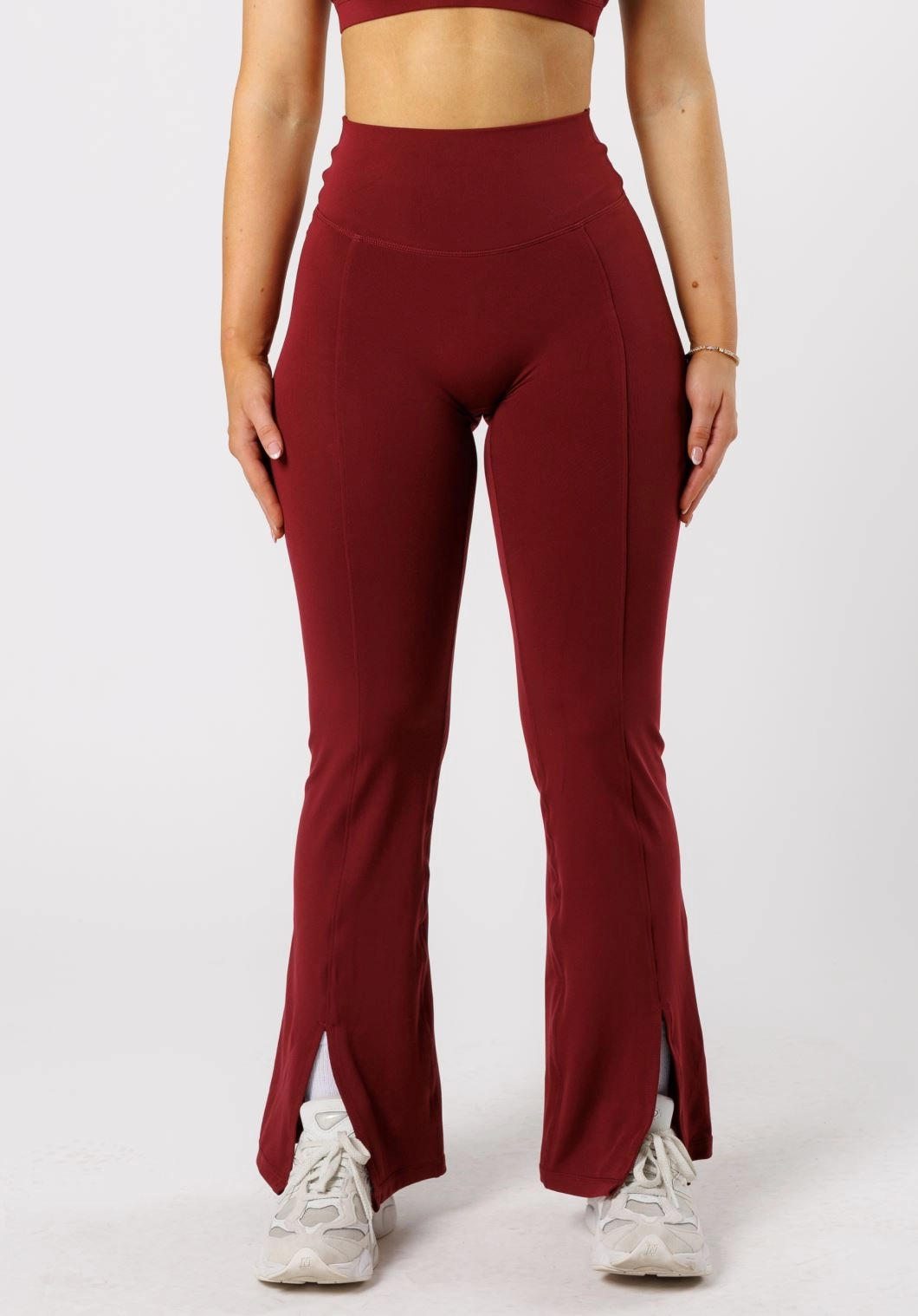 Reluna? Front Slit Sculptseam? Flare Leggings 31" Red Velvet Body-Con Fit