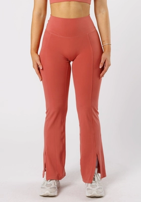 Reluna? Front Slit Sculptseam? Flare Leggings 31" Terra Slim Stretch