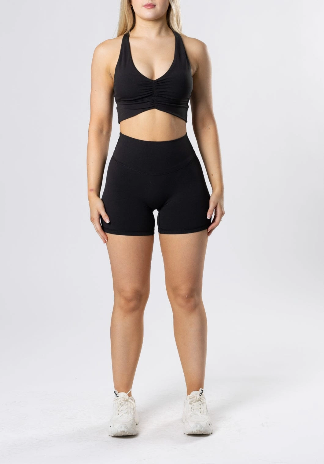 Reluna Original Sculptseam? Plus Short Black Smooth Flatlock Seams Low Profile Closure System