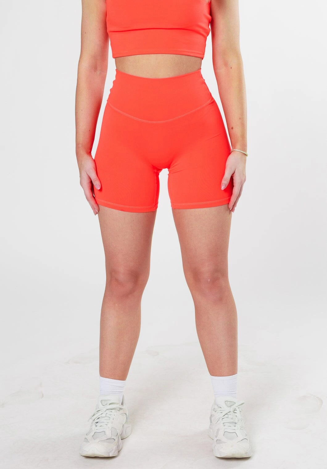 Reluna Original Sculptseam? Short 6" Hibiscus Flexible Hemline