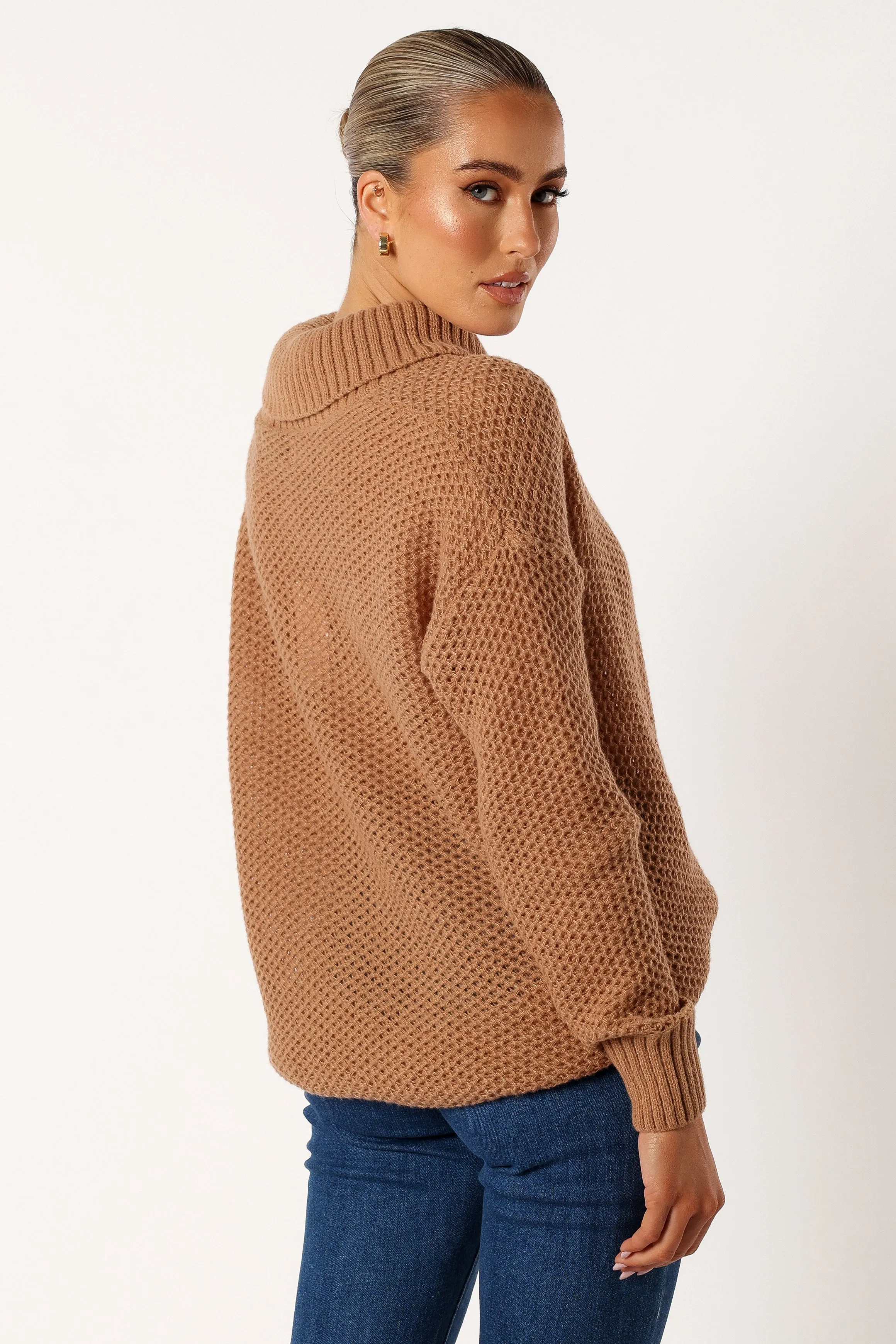 Rayne Turtleneck Knit Sweater - Beige OdorResistant Fiber Office Trend