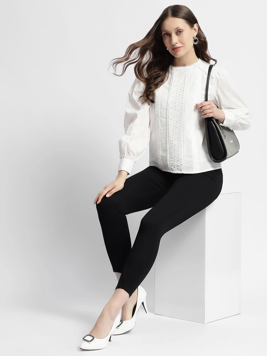 Madame Black Mid Rise Skinny Fit Denim Jeans Picnic Style Modern Built For Life