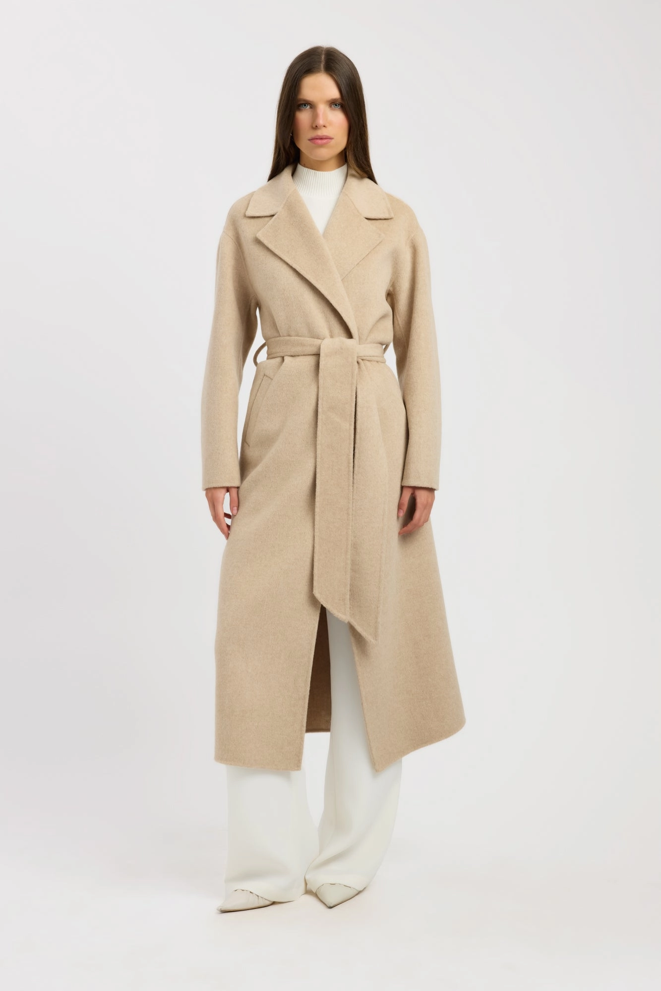 UltraQuietMaterial NonBulkyLayering Rommie Wool Coat