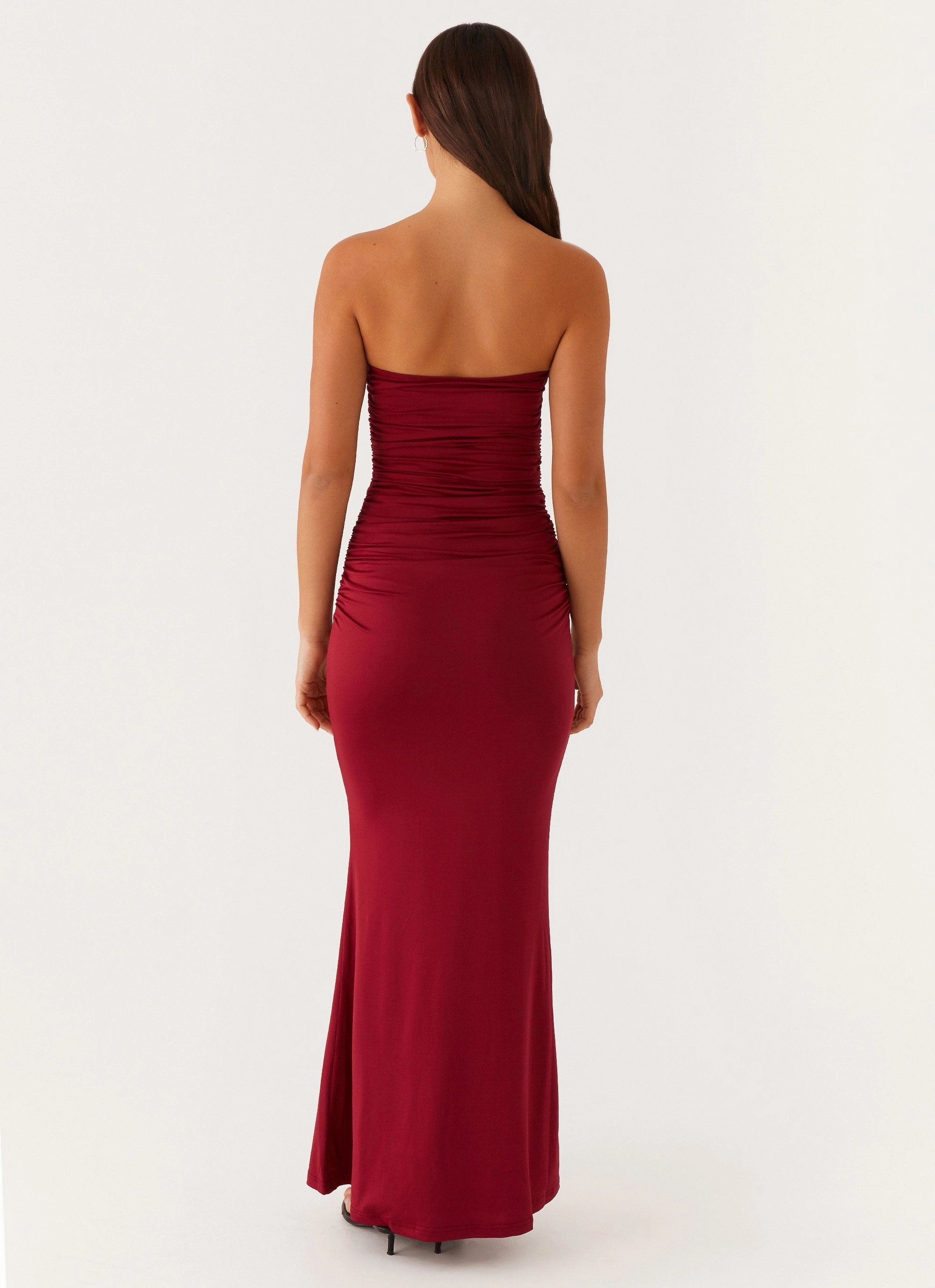 TemperatureRegulatingFabric Light Layers Rudy Maxi Dress - Maroon