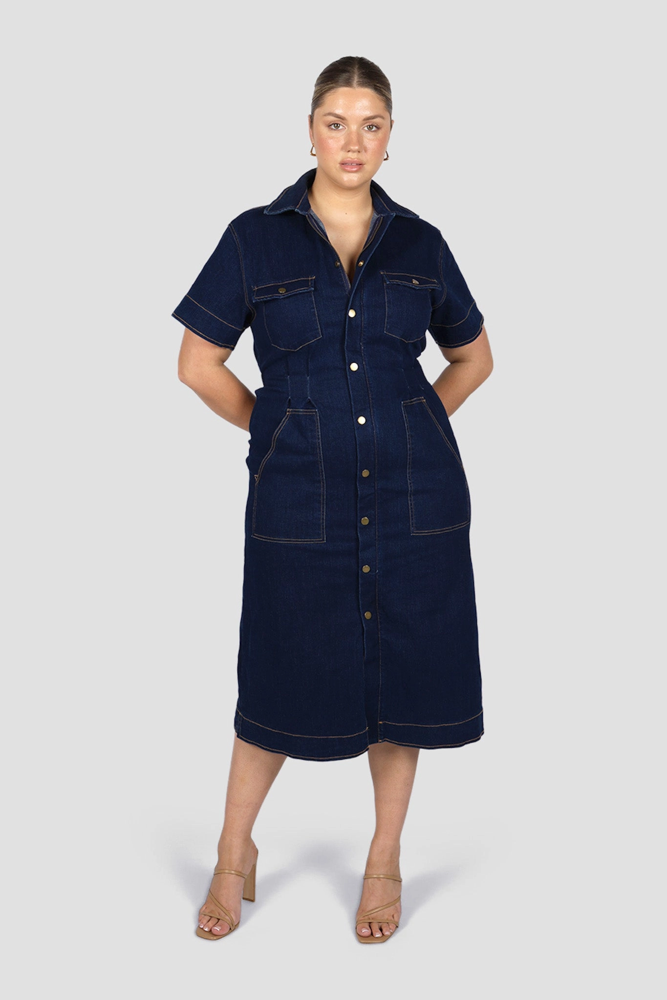 SAVEIRA DENIM MIDI DRESS MIDNIGHT Smooth Wear All Fit