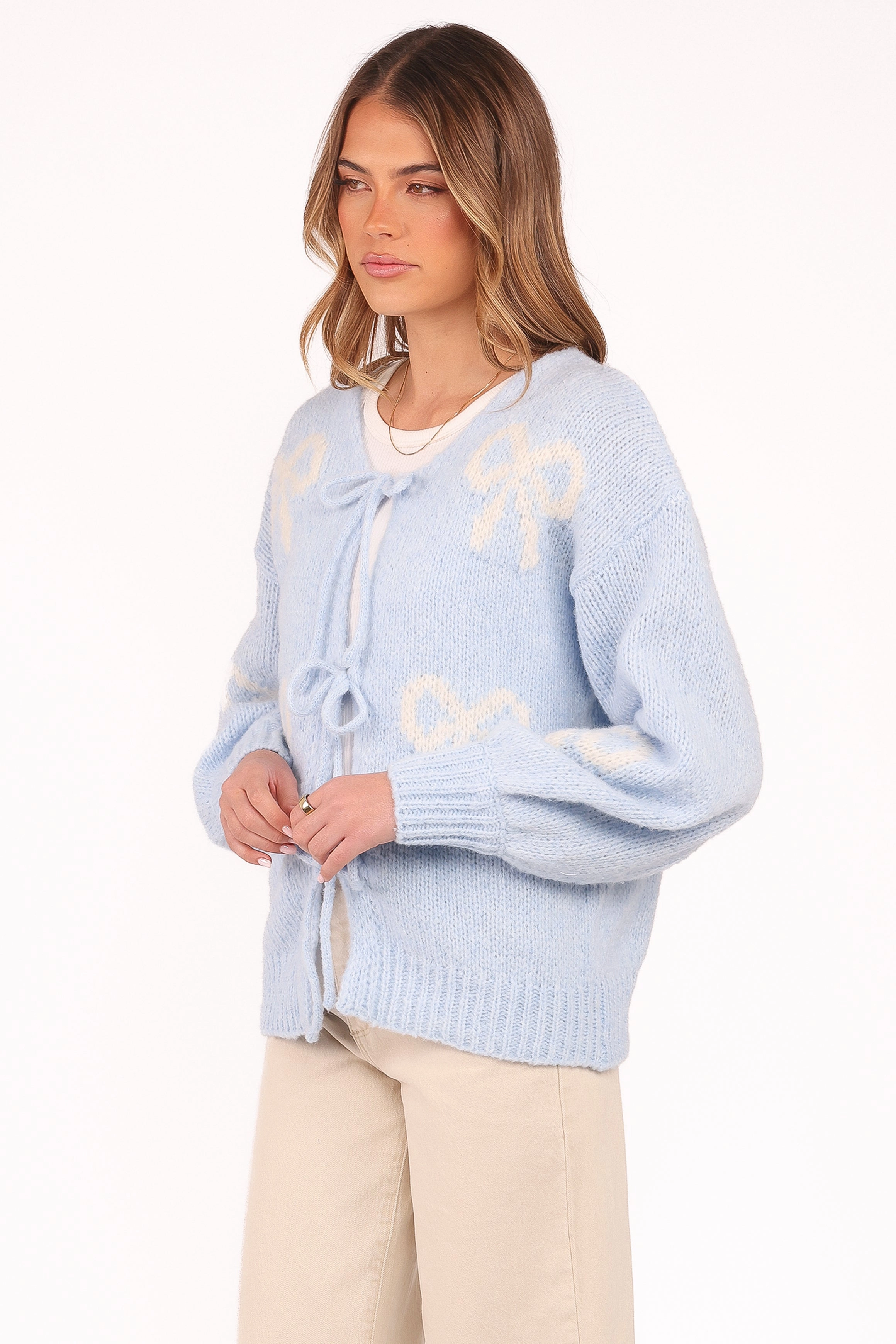 Layer Comfort Vienna Bow Cardigan - Pale Blue