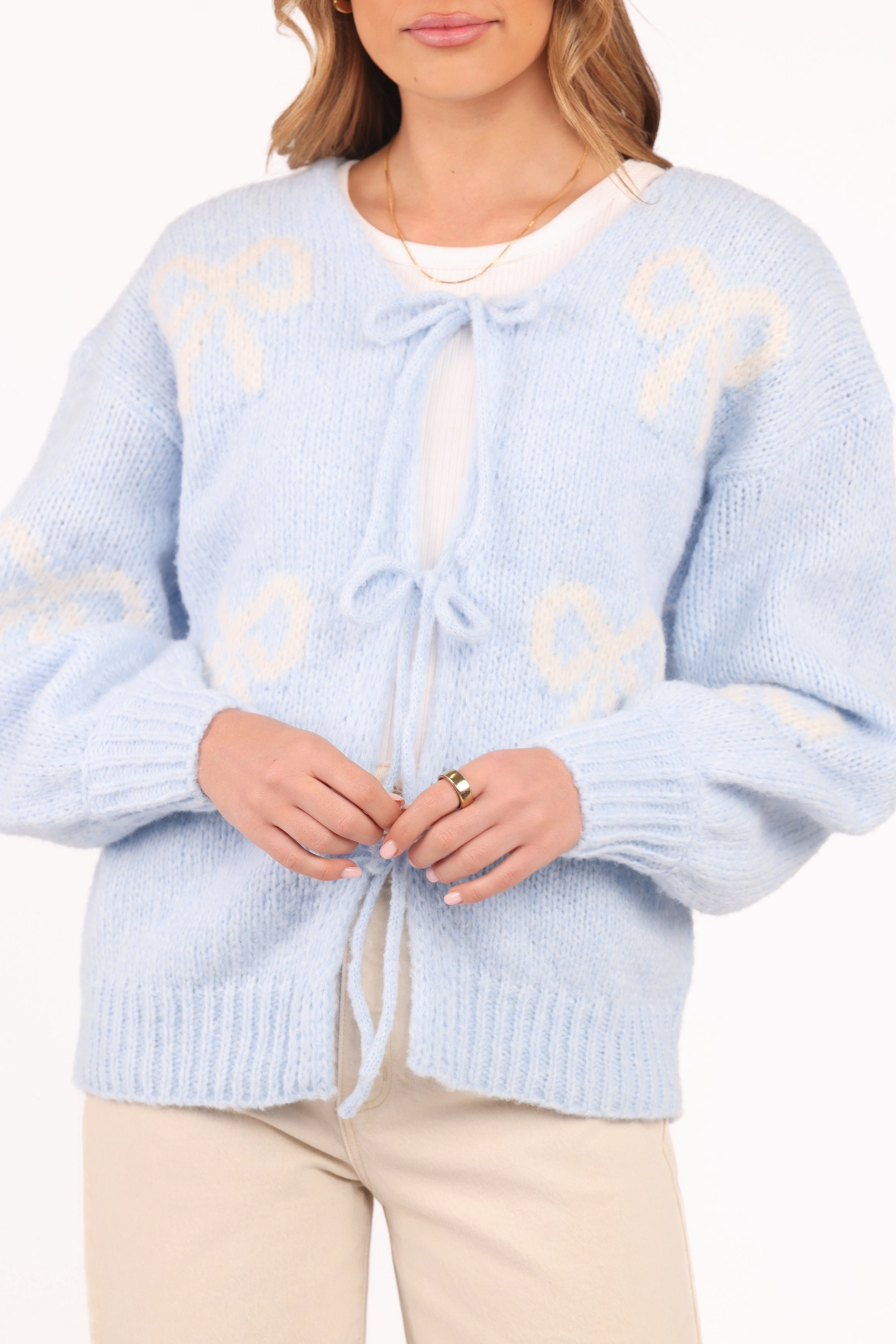 Vienna Bow Cardigan - Pale Blue Timeless Basic Lightweight Material