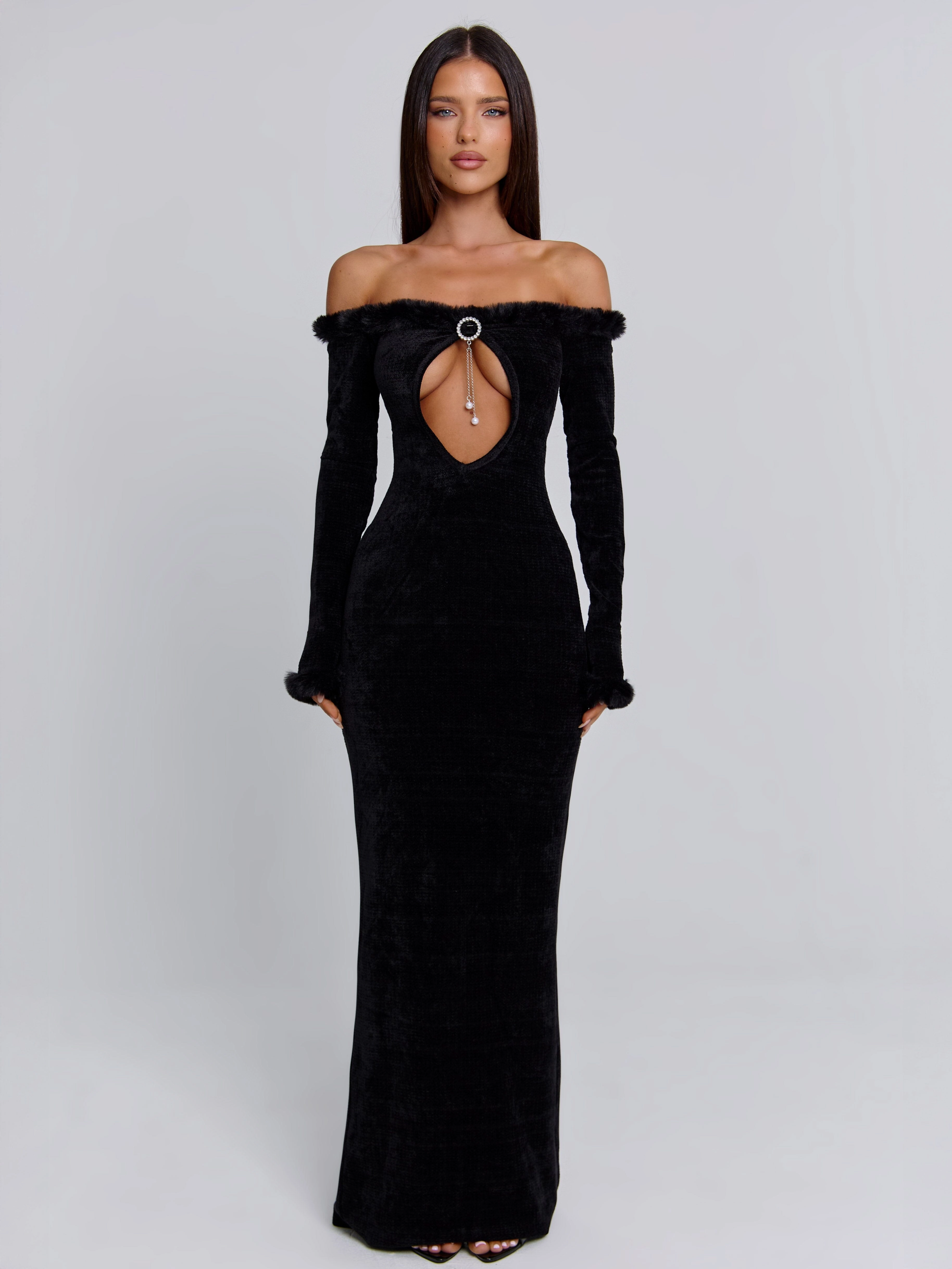 Neutral palette Luxurious Feel SENRAH MAXI DRESS BLACK