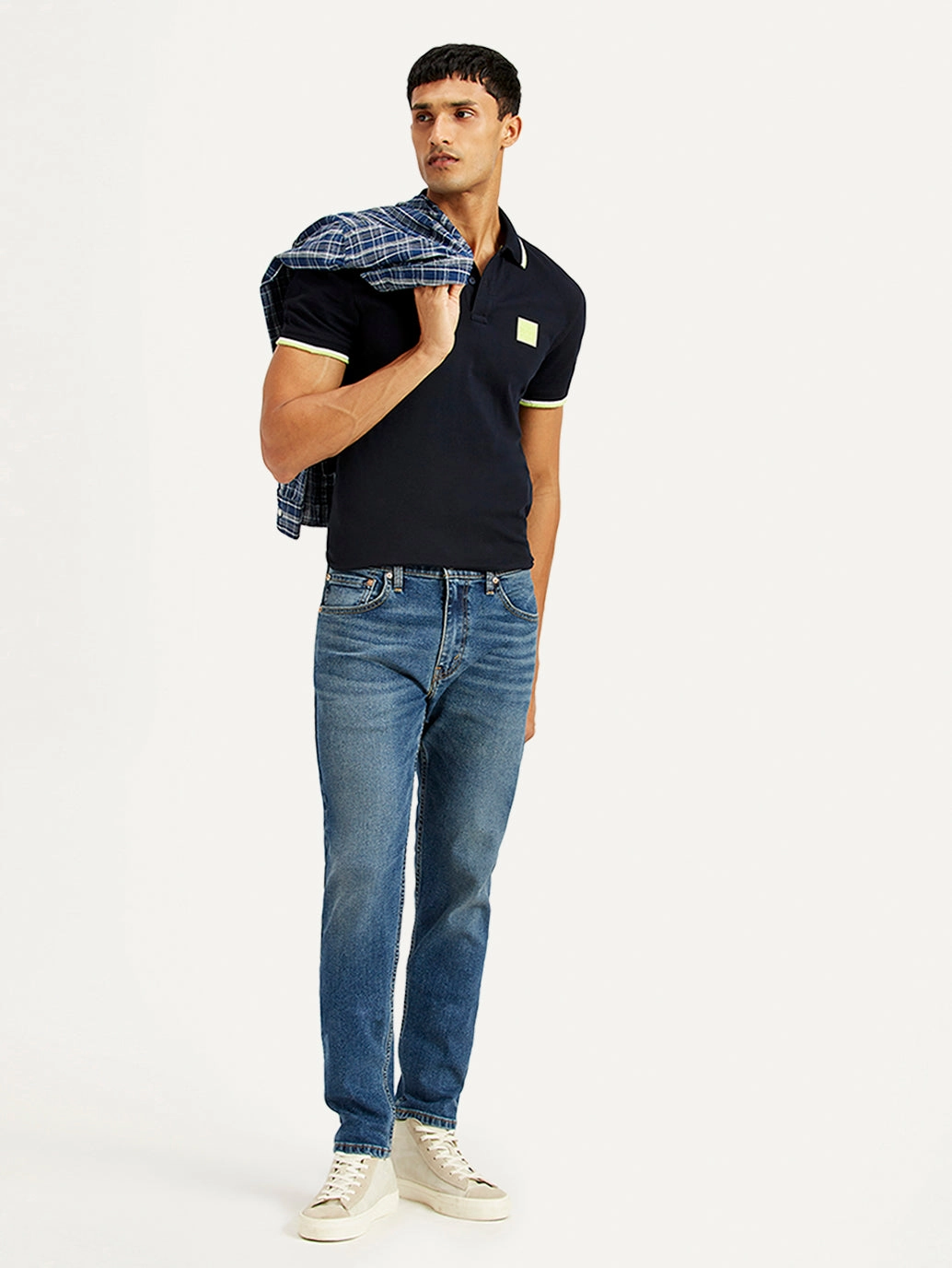 Universal Look Men's 512 Blue Slim Tapered Fit Mid Rise Jeans