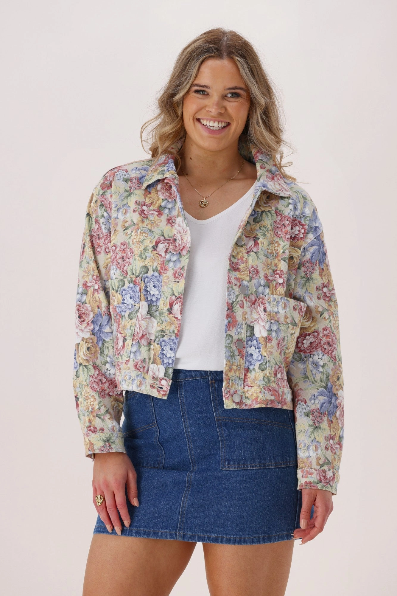 Shine On Label Dolly Jacket Floral Denim Evening Out