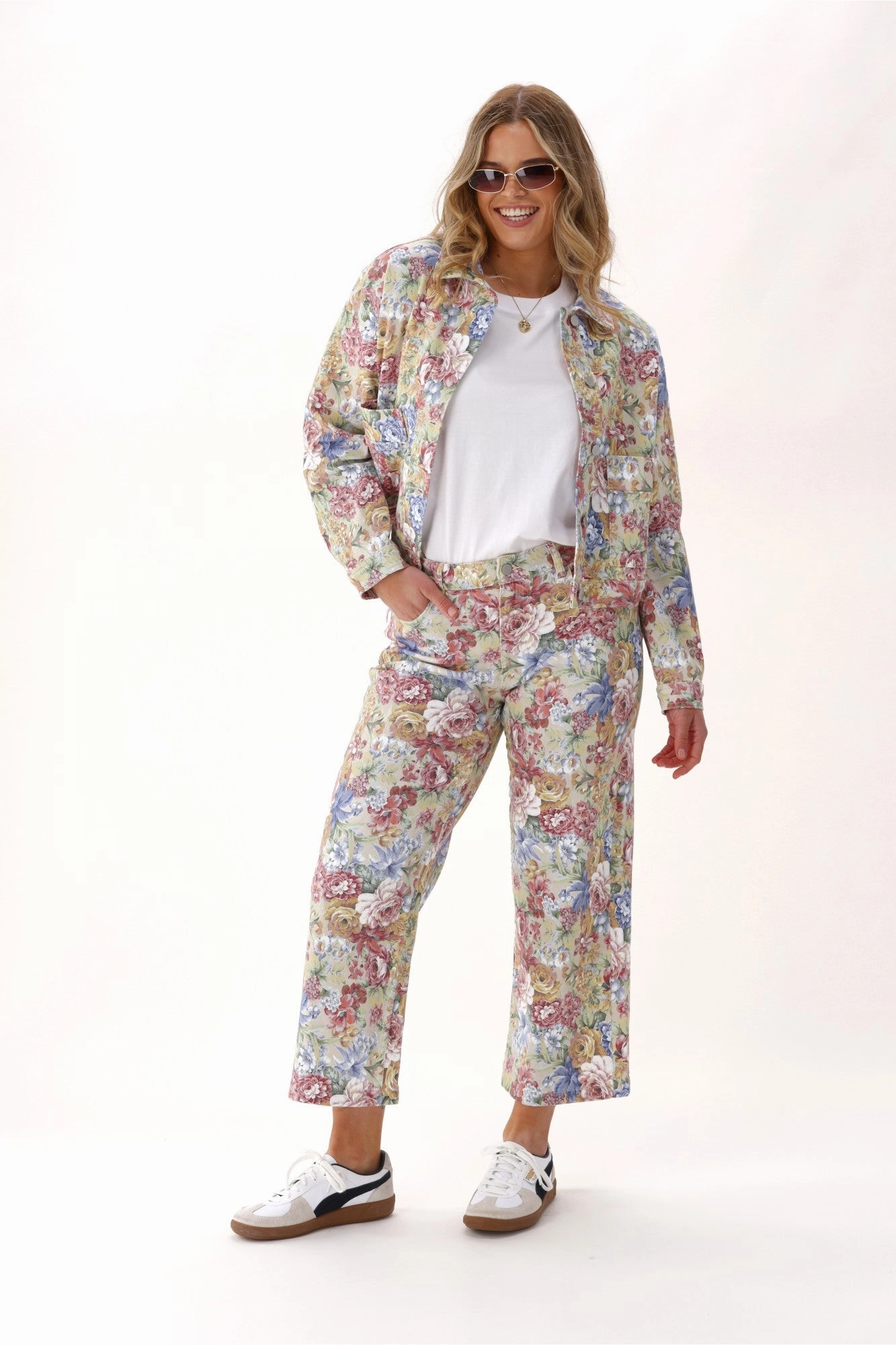 Shine On Label Dolly Jacket Floral Denim Cold Resist On The Go Layer