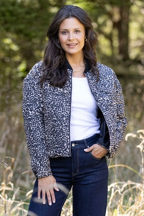 Shine On Label Kinsley Quilted Jacket Animal Print Layered Comfort Look Waterproof Technology