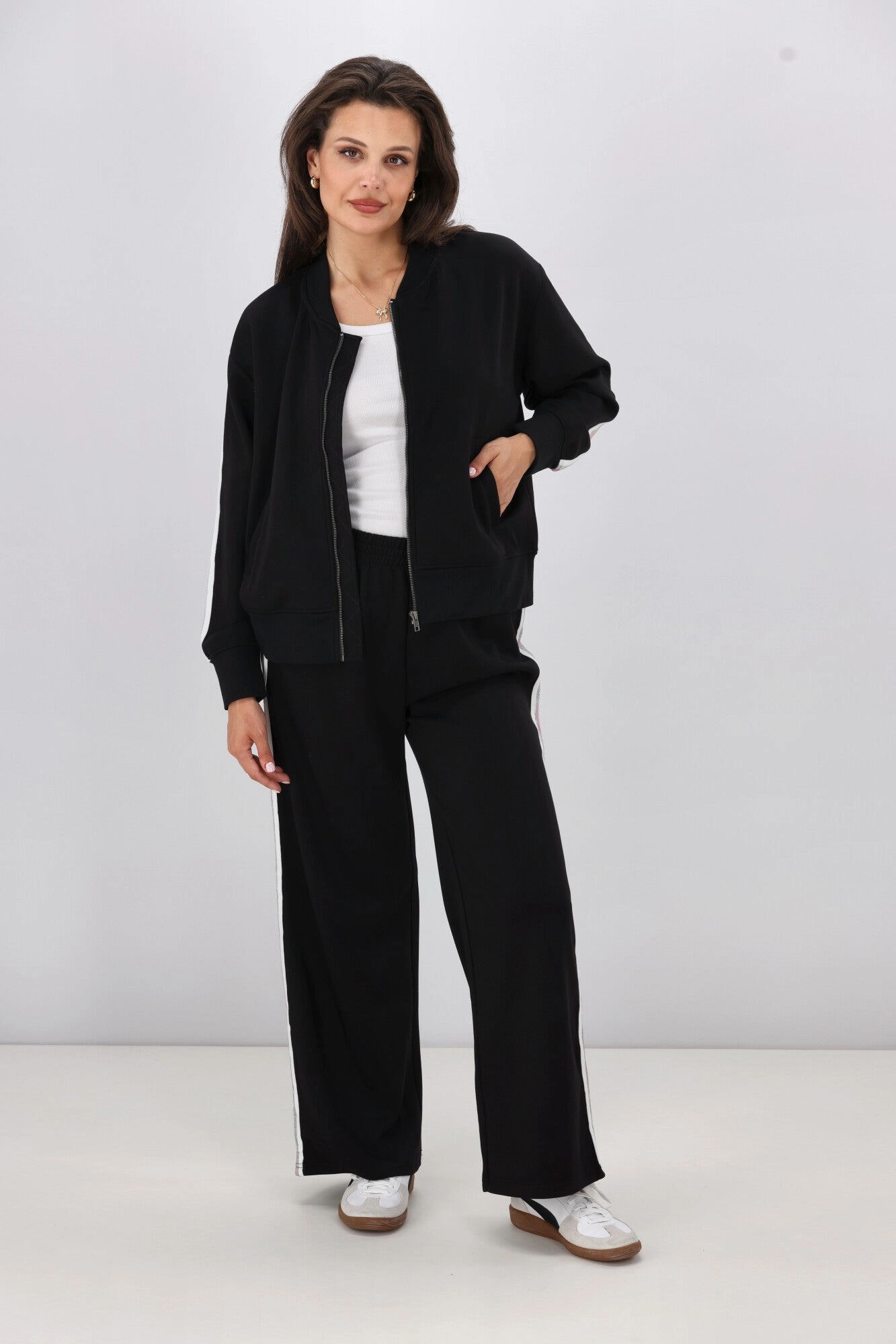 Shine On Label Maddie Bomber Jacket Black Stretch Comfort