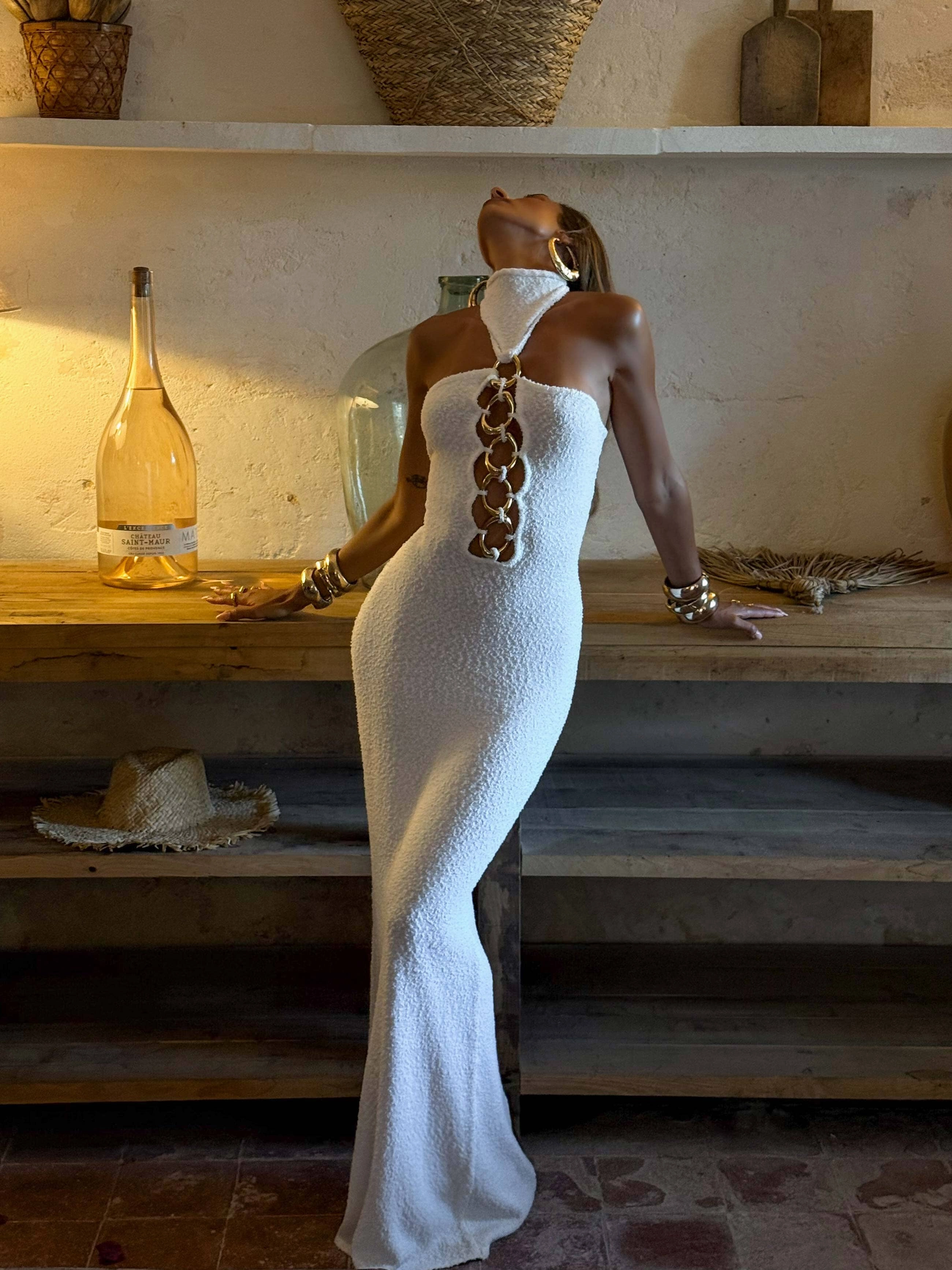 AURARO MAXI DRESS WHITE Light and Comfortable Wear Bless Touch