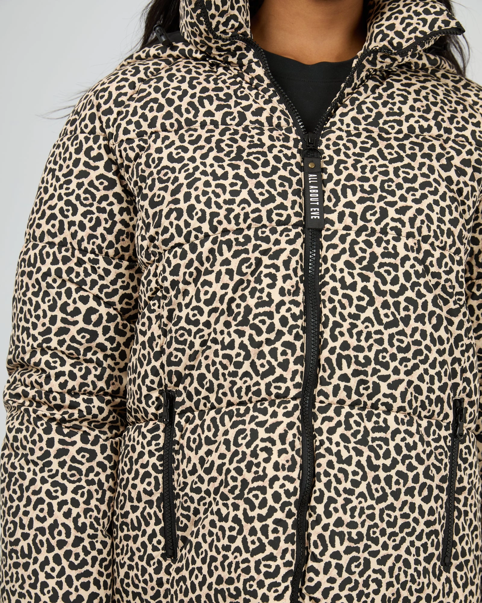 ScratchResistant Zippers All About Eve Savannah Puffer Print