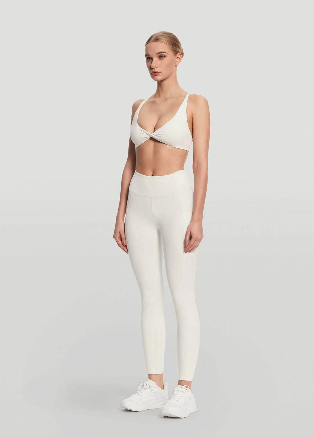 Fade Resistant Studio Practice Travel Ready Side Pocket Leggings