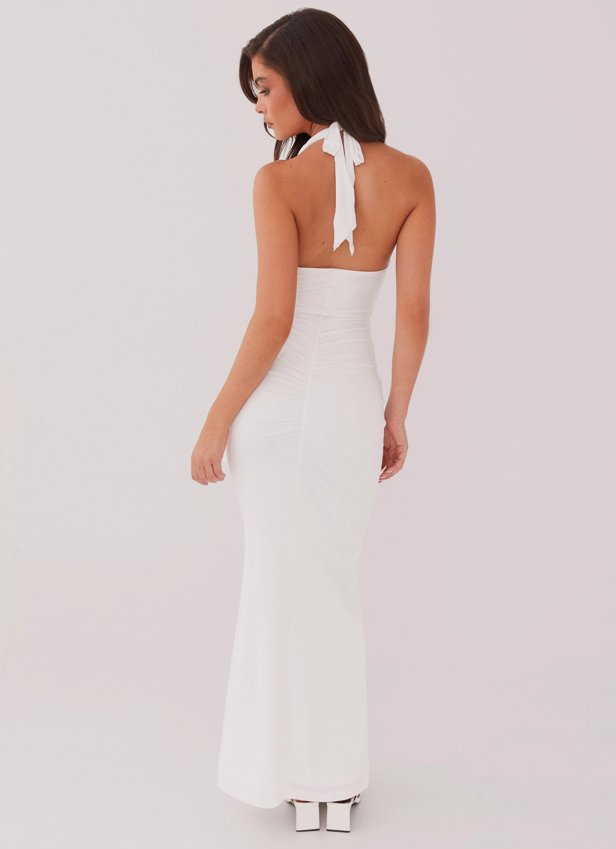 Fluid Shape Comfortable and Flattering Allanna Frill Maxi Dress - White