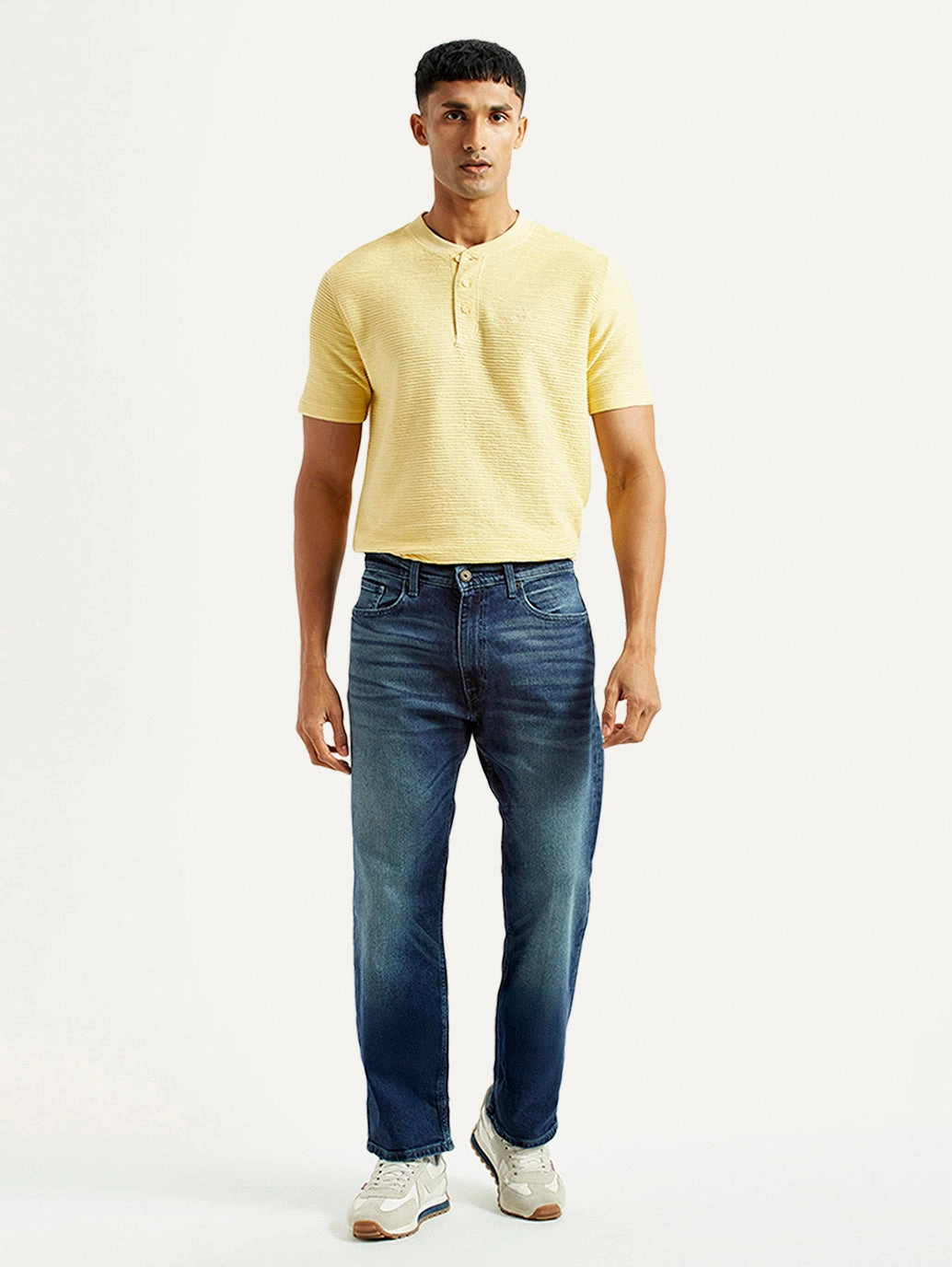 Gym Ready Evening Stroll Tapered Leg Profile Men's 555 Blue Relaxed Straight Fit Mid Rise Jeans