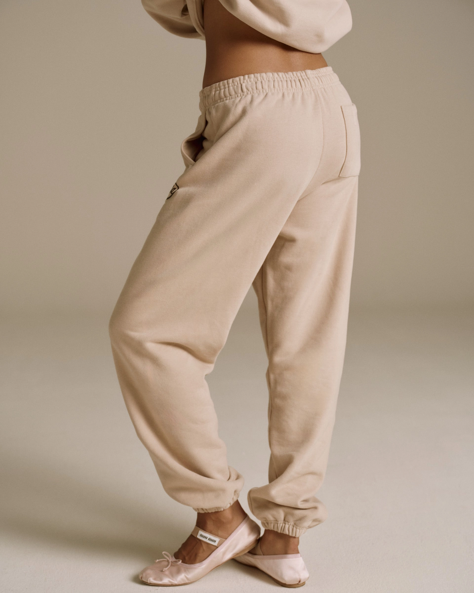 Signature Sweatpants - Almond Quick drying material Tear Resistant