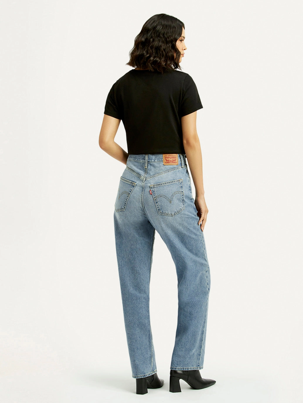 Sustainable Manufacturing Women's Light Blue Ribcage Straight Fit High Rise Jeans