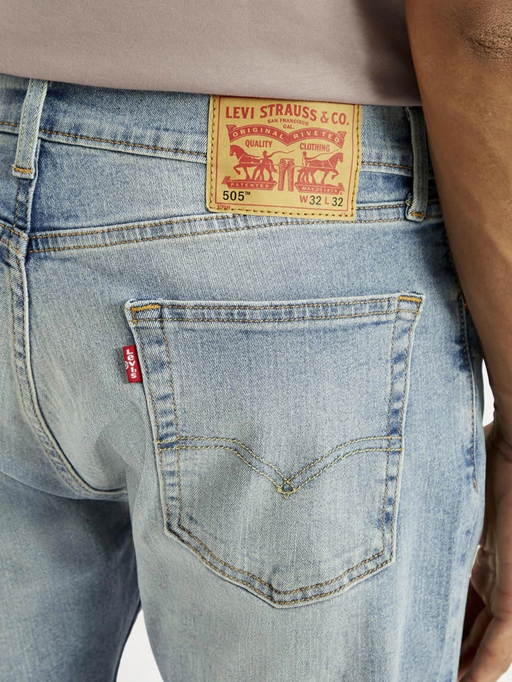 Neutral Smooth Weekend Warrior Earthy Men's Tinted 505 Light Indigo Straight Fit Mid Rise Jeans