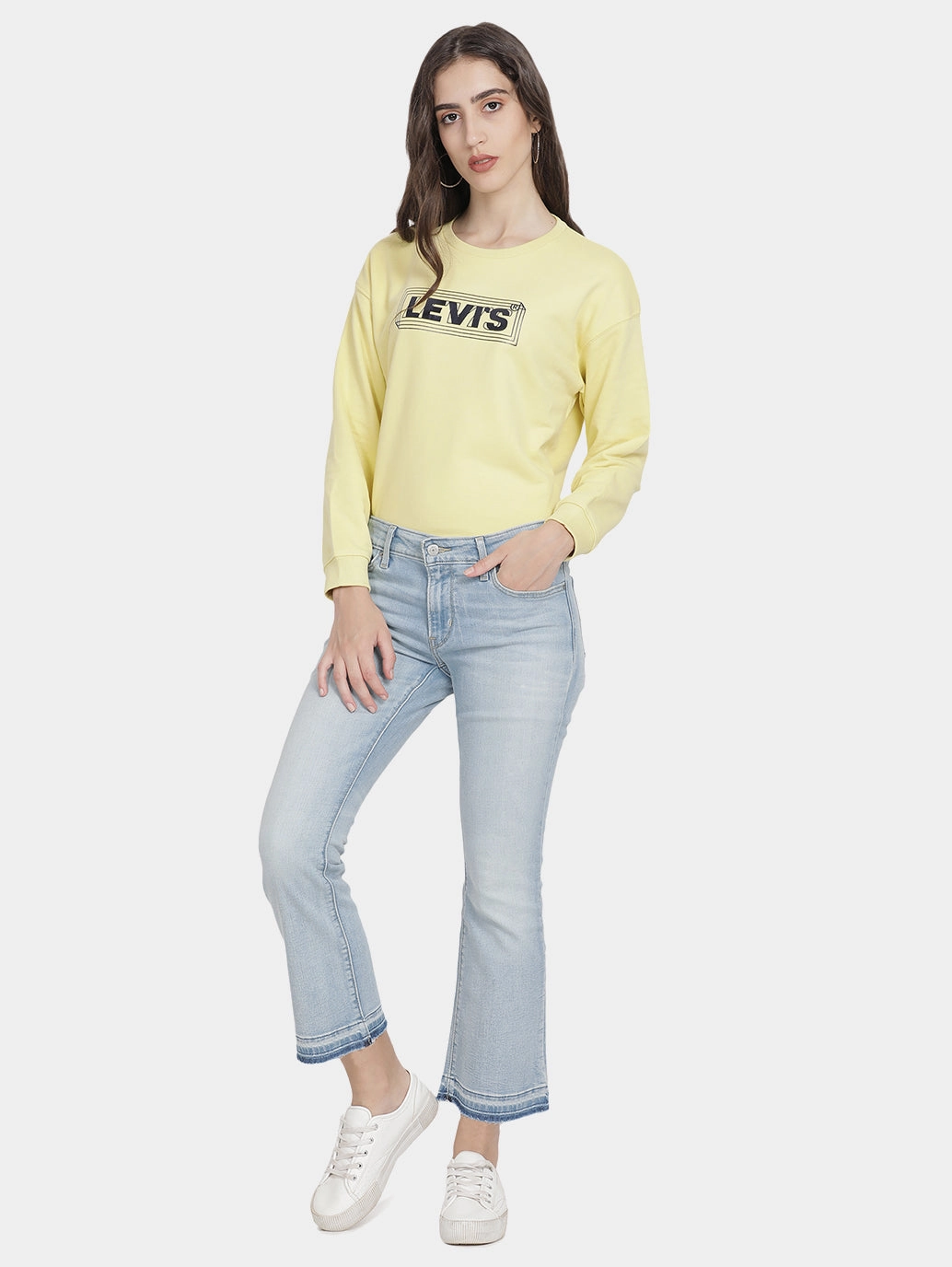 Neutral Casual Streetwear Fan Women's 715 Blue Flared Fit Mid Rise Jeans