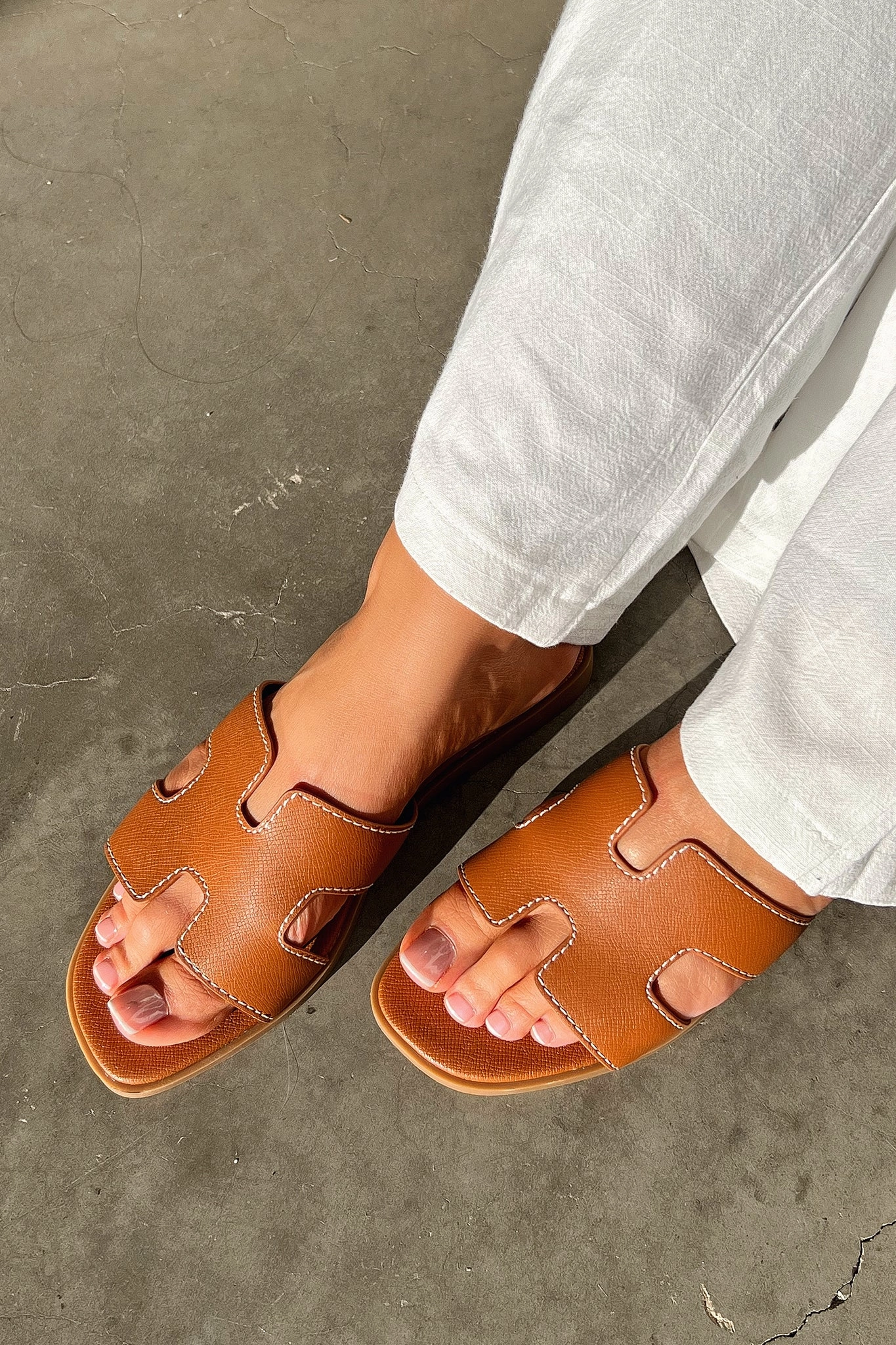 Quick Absorb Drainage Valia Slides - Tan