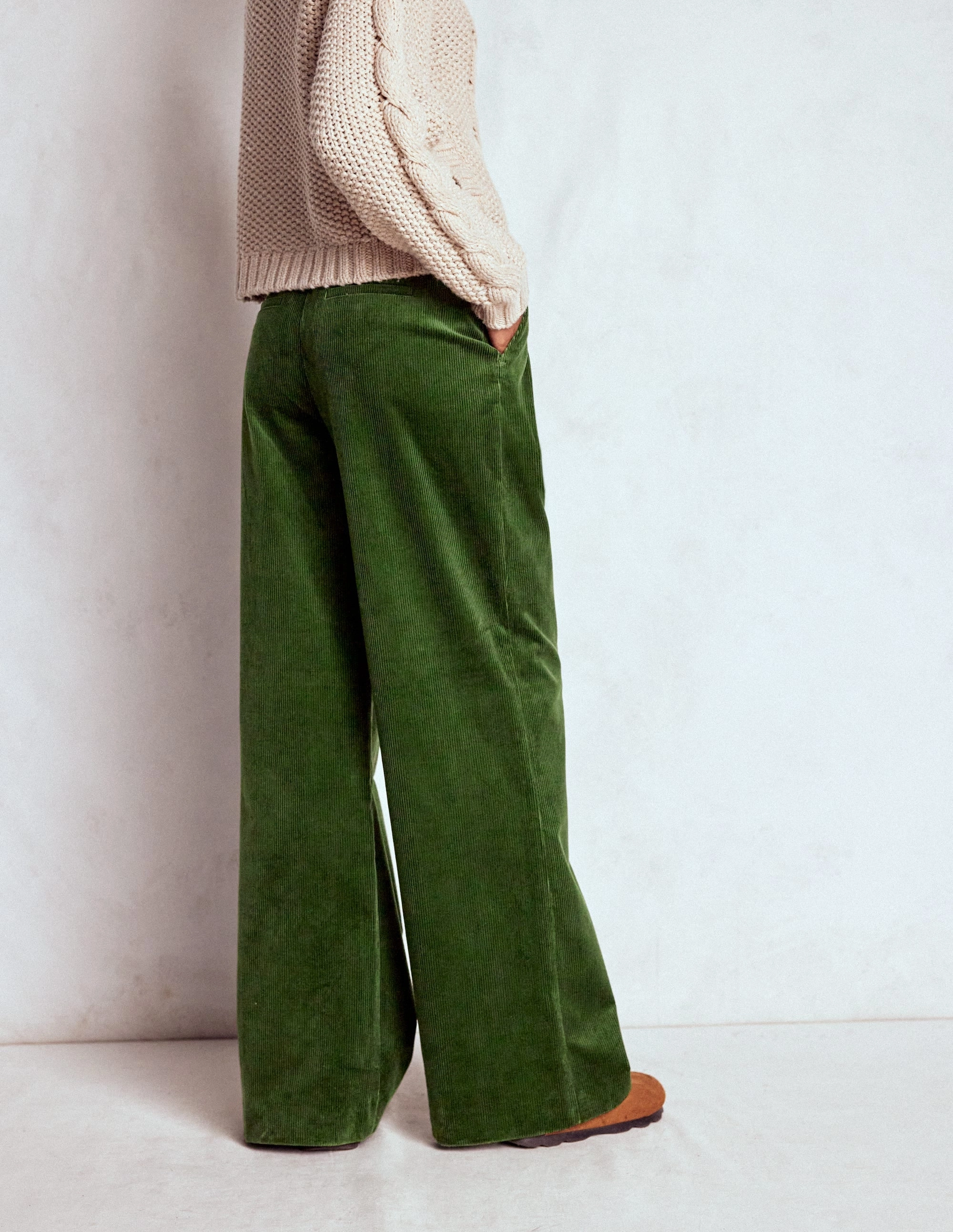 hypoallergenic material Effortless Fit Kensington Cord Trousers-Green Fir