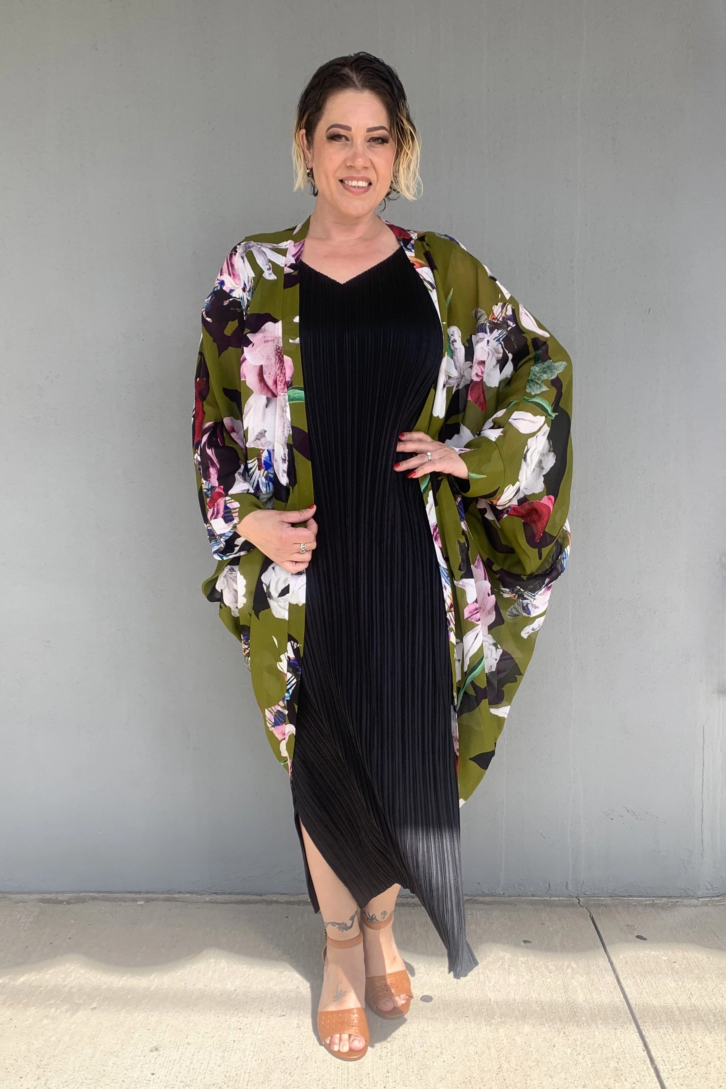 Blanc - T543 Swann Kimono Layered Wind Barrier Weekday Street Look