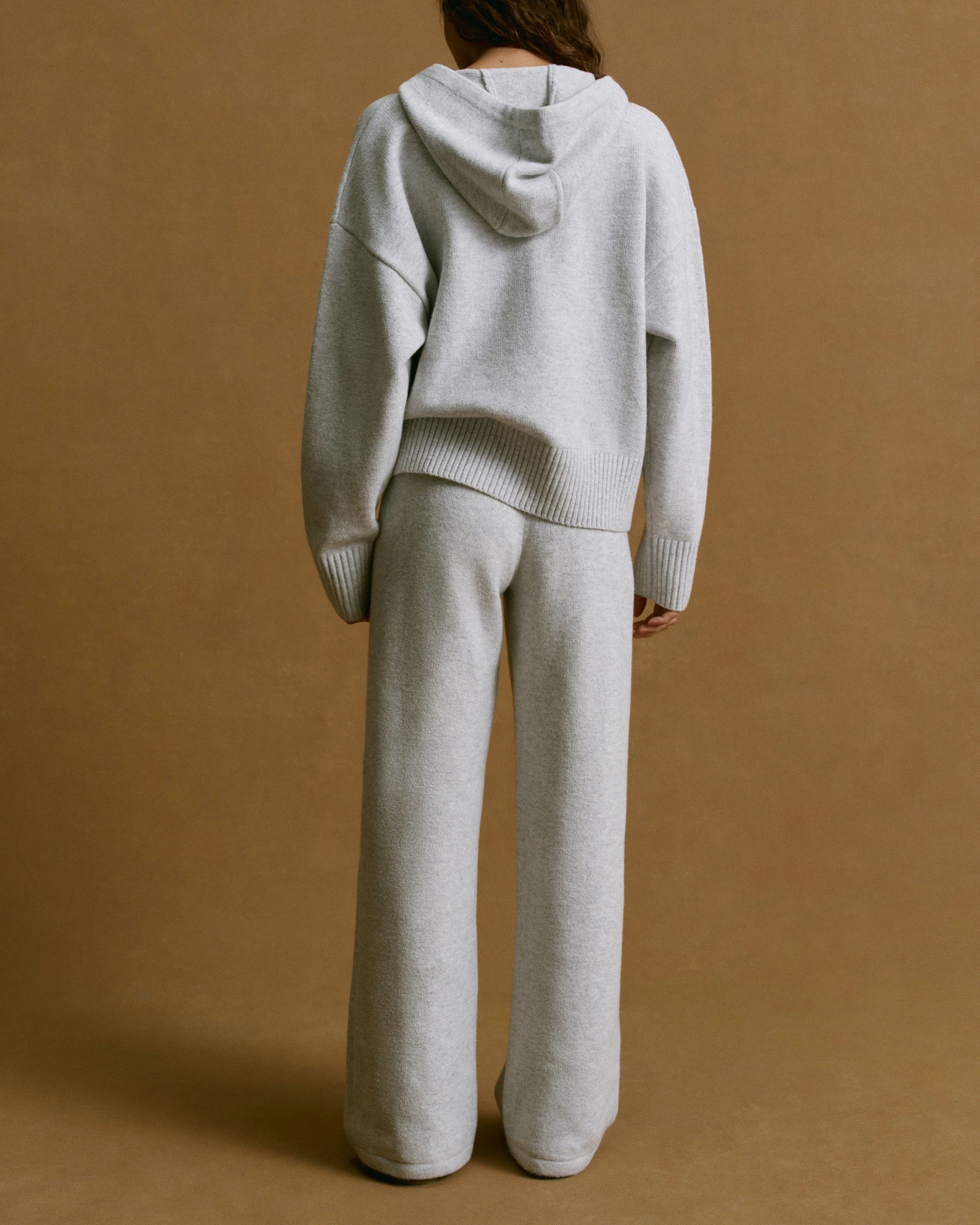 Flexible Durability Varsity Knit Straight Leg Sweatpants - Light Grey Melange/Navy Blue