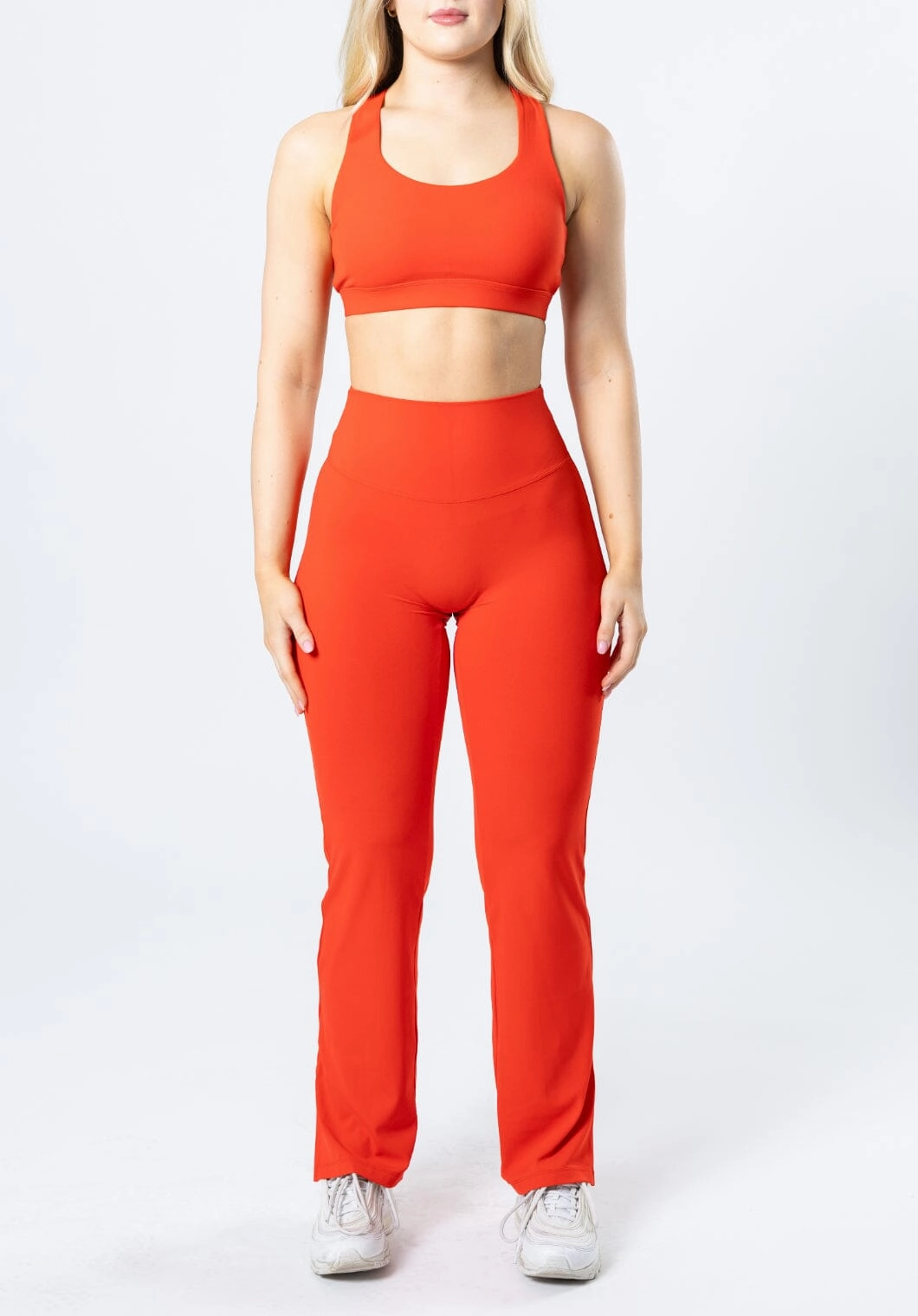 Comfort Fit Sculpted Fit Wear RecStretch Original Sculptseam? Plus Flare Legging 31" Hot Shot