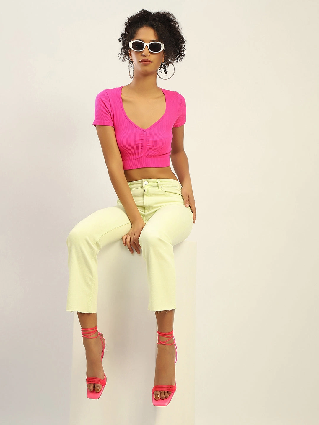 Madame Mid Rise Cotton Green Denim Raw Hem Design Crosshatch Stitching