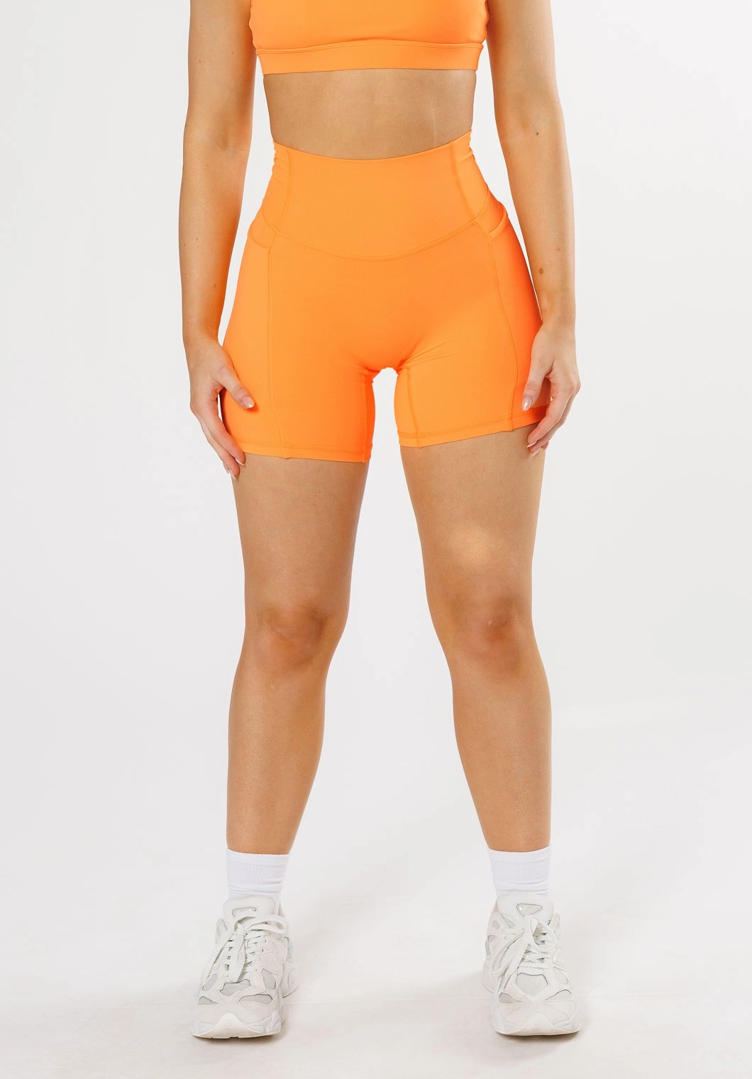 RecStretch Empower Sculptseam?  Plus Pocket Short 6?? Apricot Day Wear