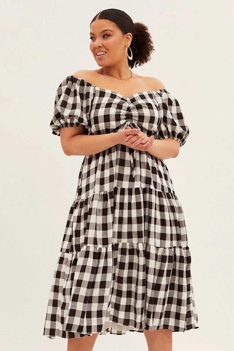 Stripe Midi Dress Short Sleeve Sweetheart Neck Cut Out Quilted-Lining