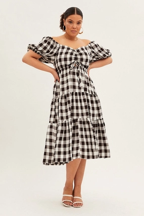 Elegant Silhouette Urban Classic Stripe Midi Dress Short Sleeve Sweetheart Neck Cut Out